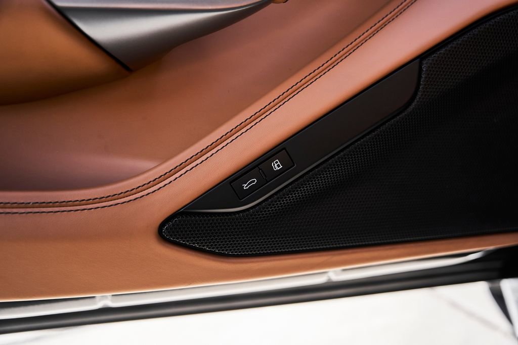 Used 2020 Ferrari F8 Tributo image 41