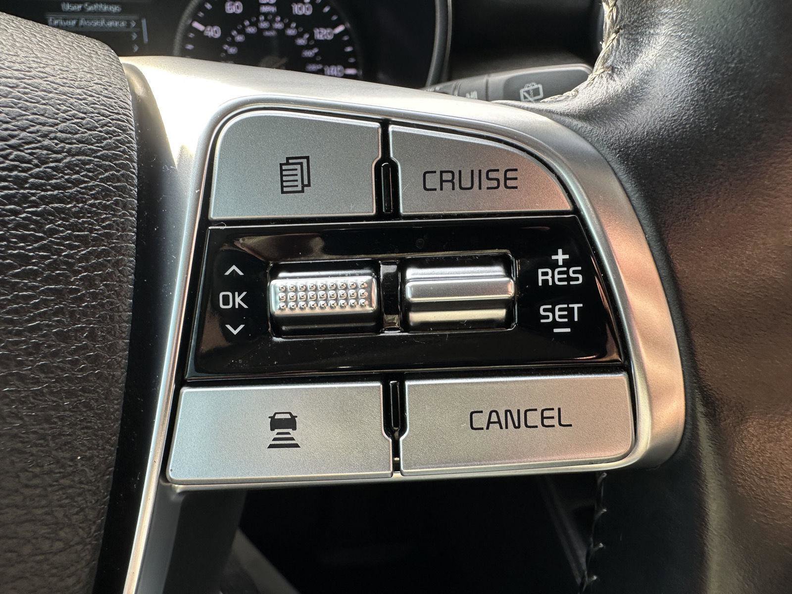 Used 2021 Kia Telluride EX w/ EX Premium Package image 24