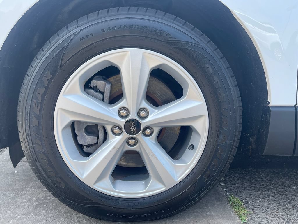 Used 2023 Ford Edge SE w/ Cargo Accessory Package AWD/4WD image 11