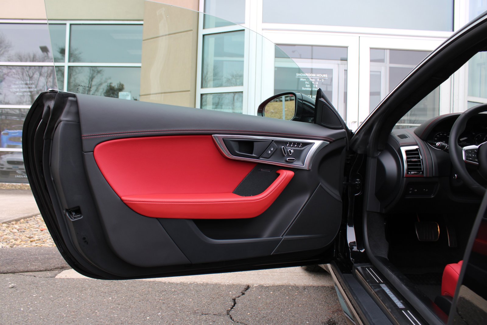 New 2023 Jaguar F-TYPE R-Dynamic image 10