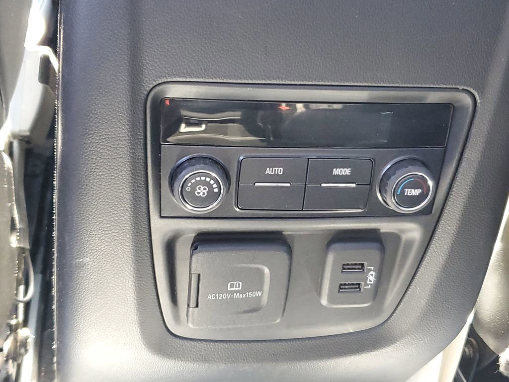 Used 2021 Buick Enclave Essence w/ Sport Touring Edition image 12