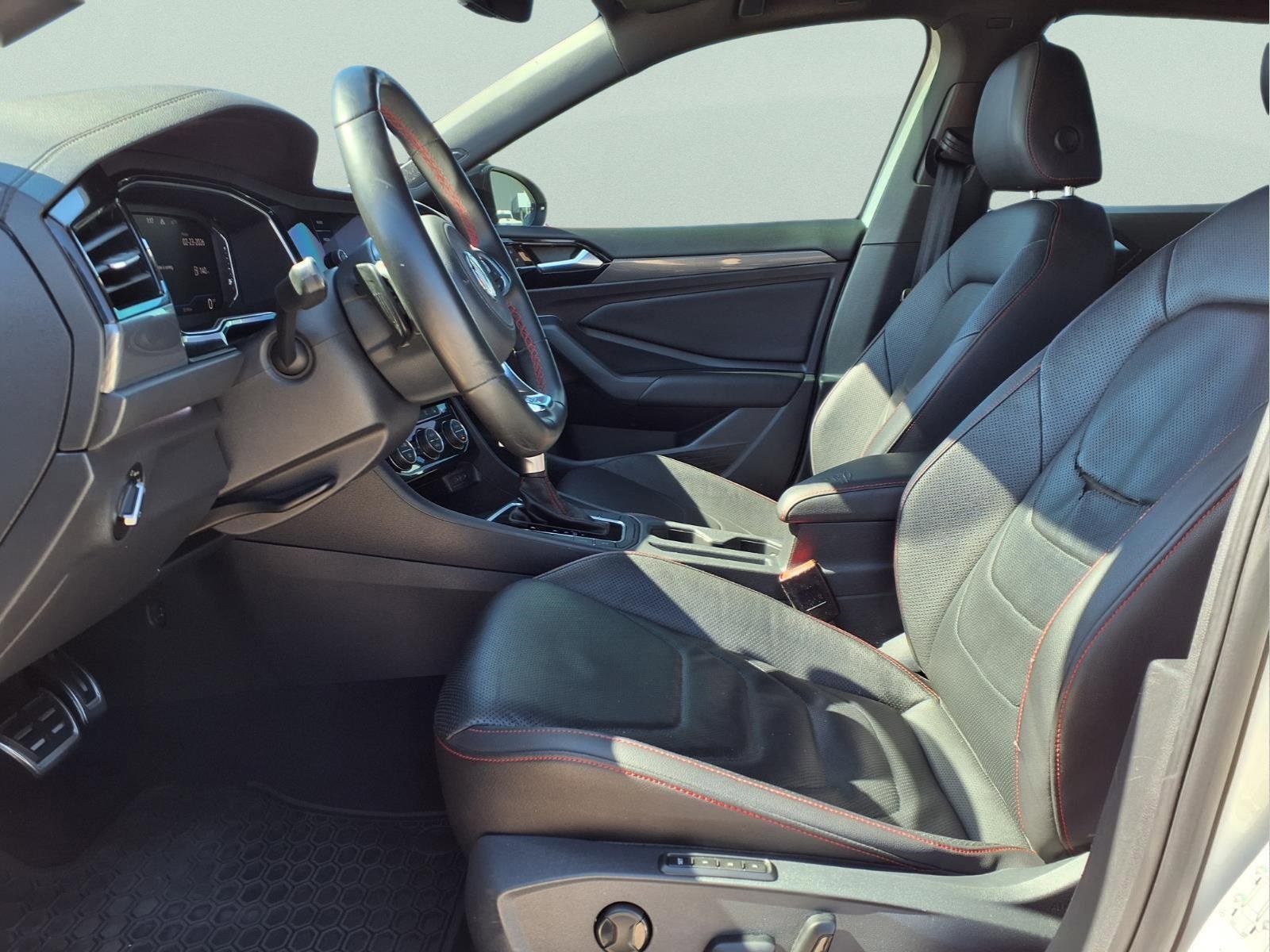 Used 2021 Volkswagen Jetta GLI Autobahn w/ GLI Autobahn Black Package image 11