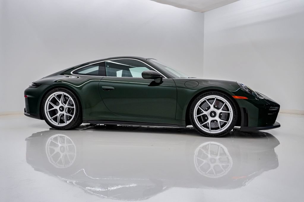 Certified 2026 Porsche 911 GT3 RWD image 9