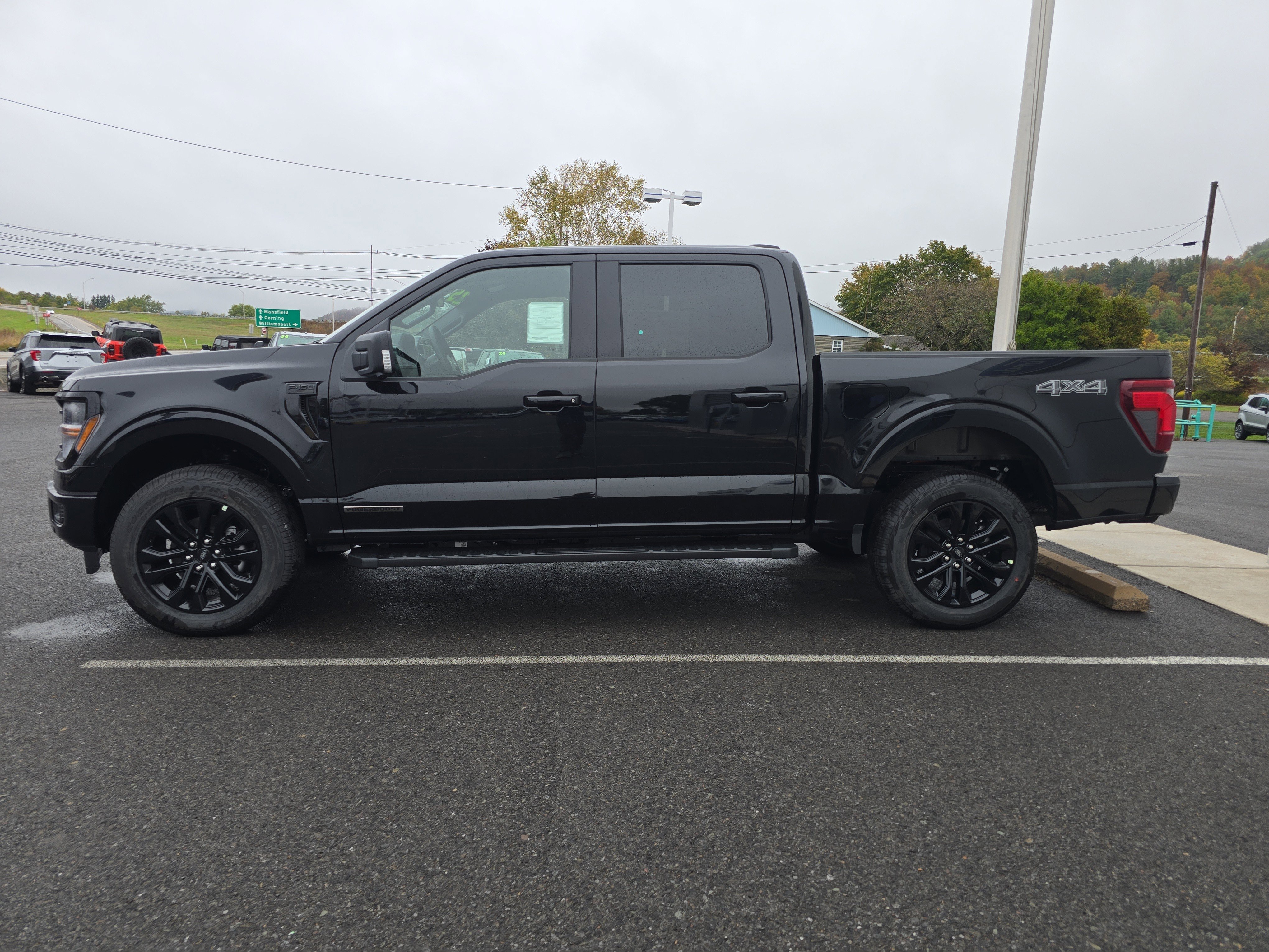 New 2025 Ford F150 XLT image 7