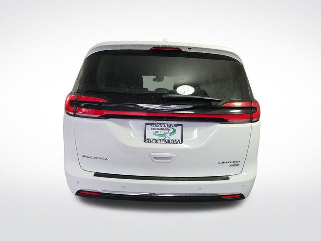 Used 2021 Chrysler Pacifica Limited image 6