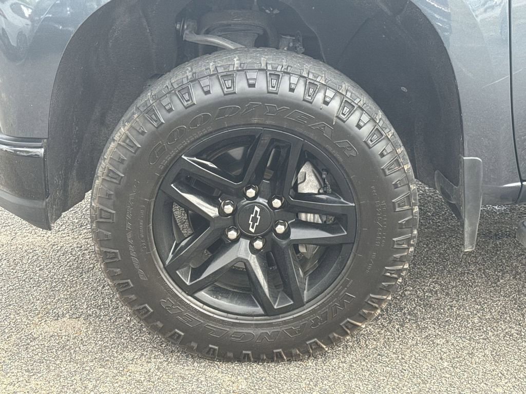 Used 2020 Chevrolet Silverado 1500 LT Trail Boss AWD/4WD image 10