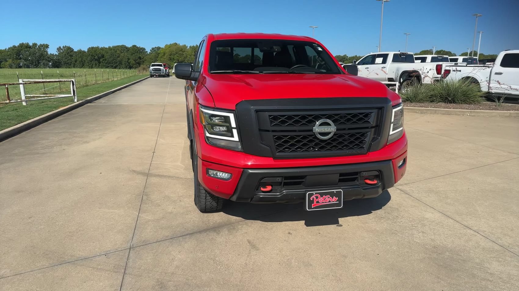 Used 2022 Nissan Titan PRO-4X w/ Pro-4x Utility Package AWD/4WD image 2