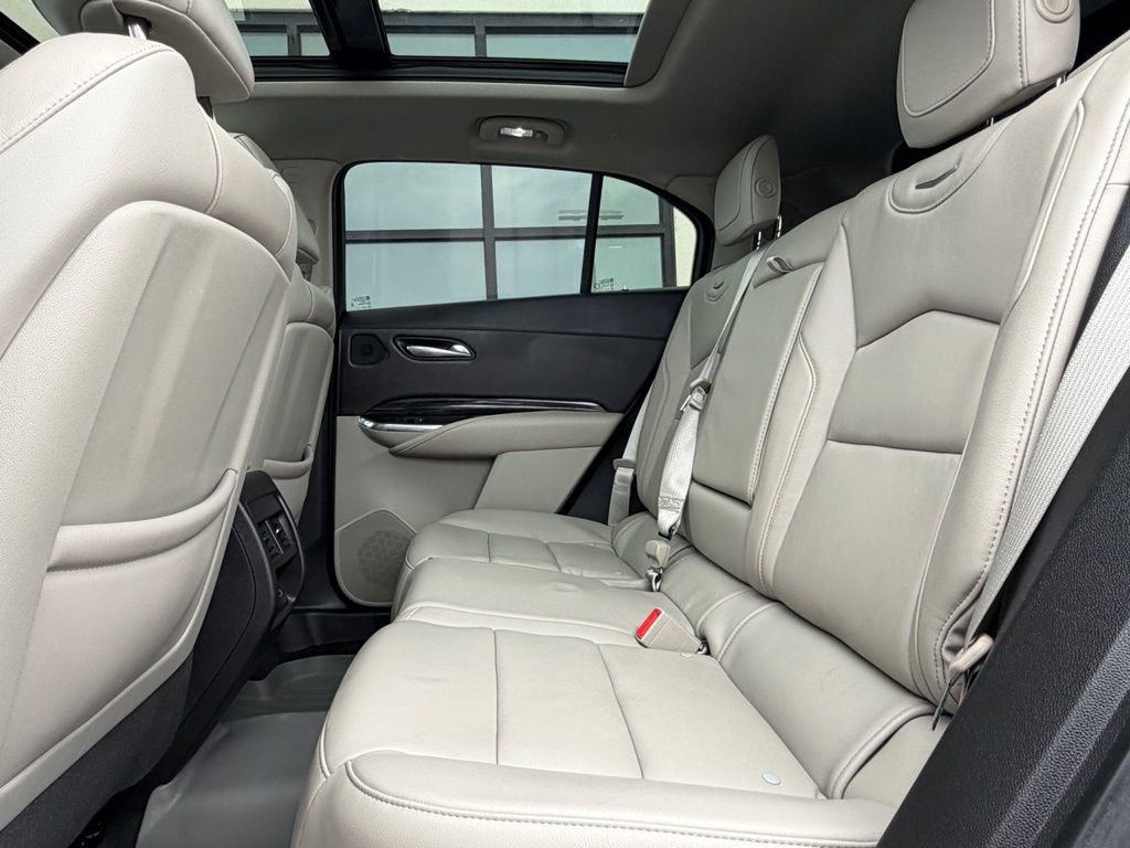 Used 2019 Cadillac XT4 Premium Luxury image 23