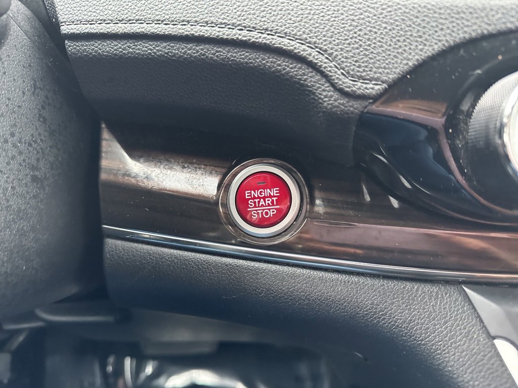 Used 2016 Honda CR-V Touring image 28