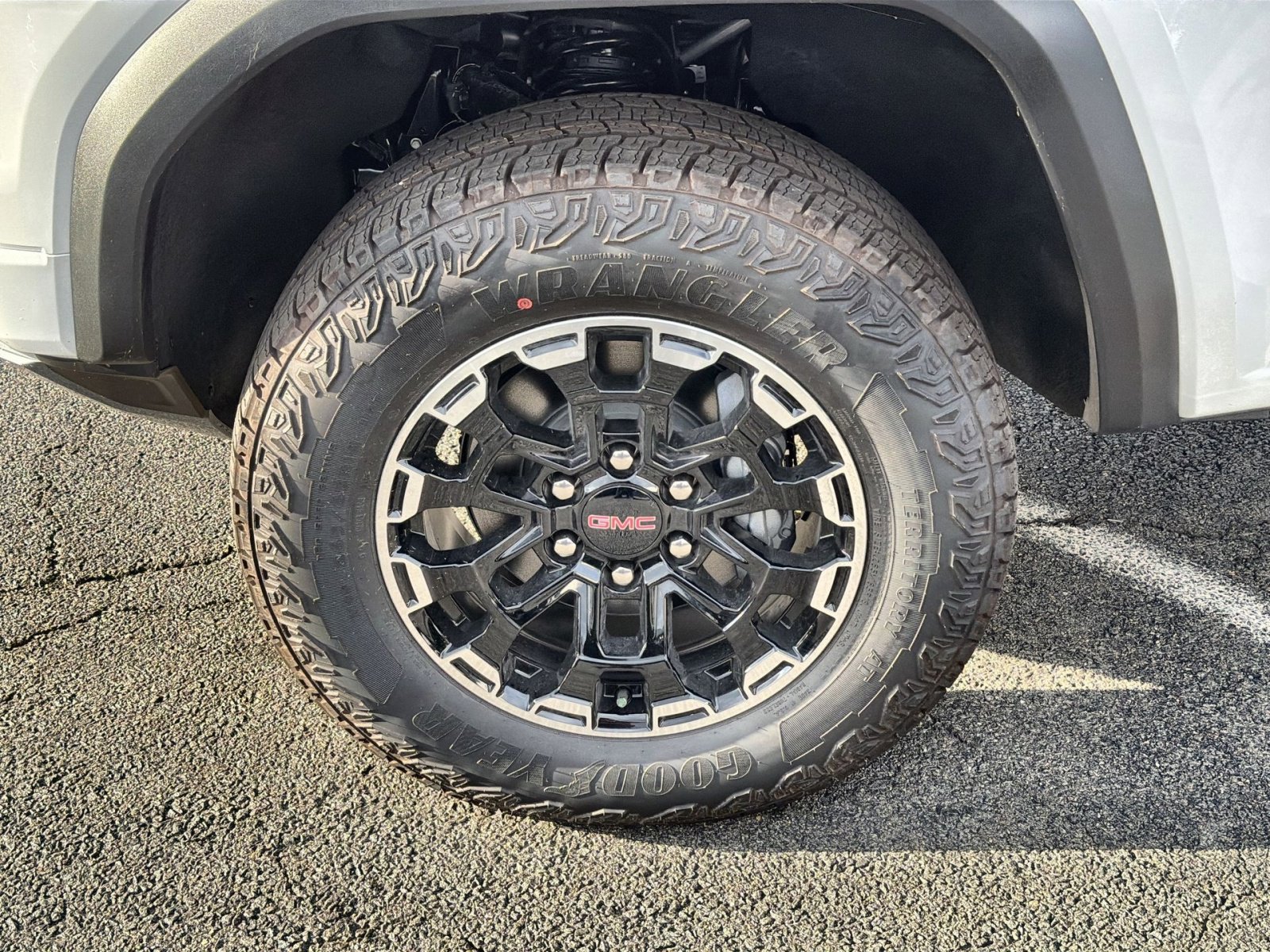 New 2026 GMC Canyon AT4 w/ Technology Plus Package image 12