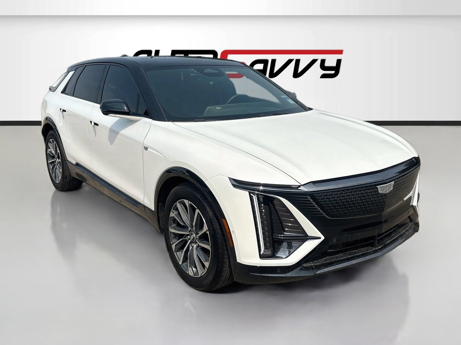 Used 2025 Cadillac Lyriq Sport RWD image 1