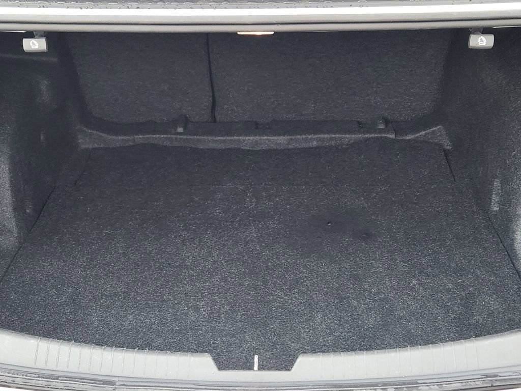 Used 2024 Chevrolet Malibu LT image 20