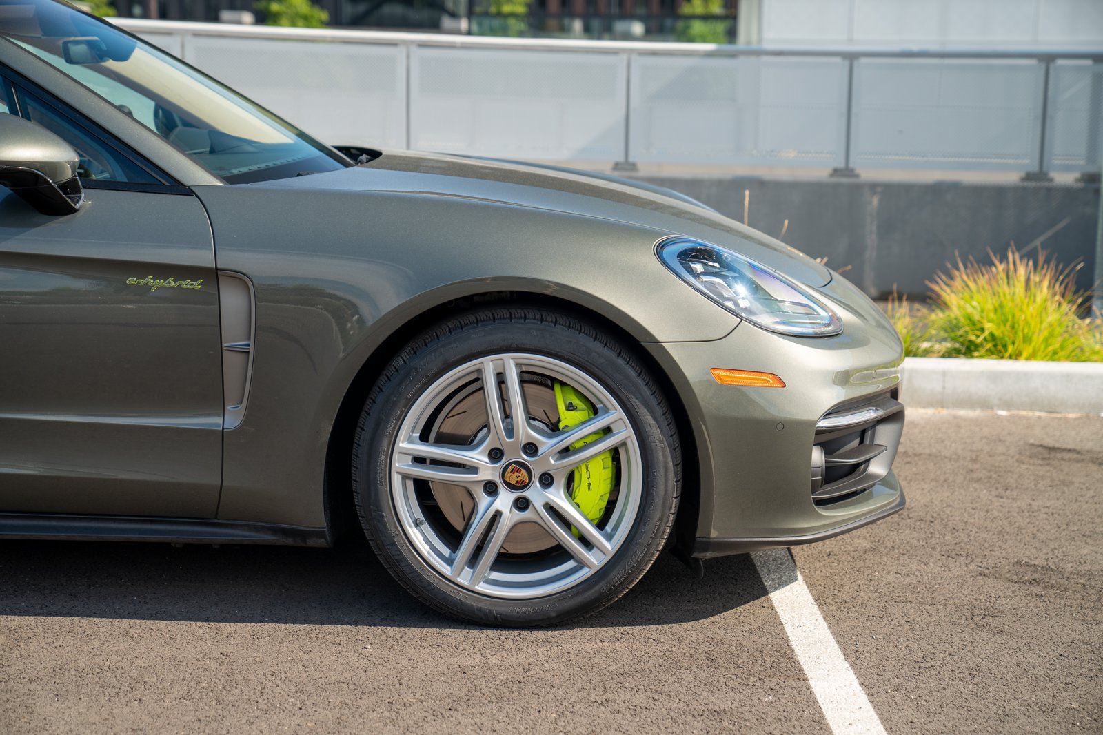 Certified 2023 Porsche Panamera 4 AWD/4WD image 9