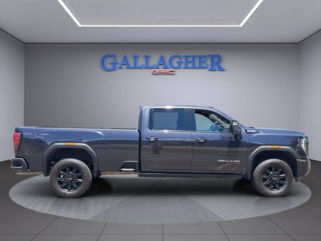 Used 2024 GMC Sierra 3500 AT4 w/ Technology Package AWD/4WD image 3