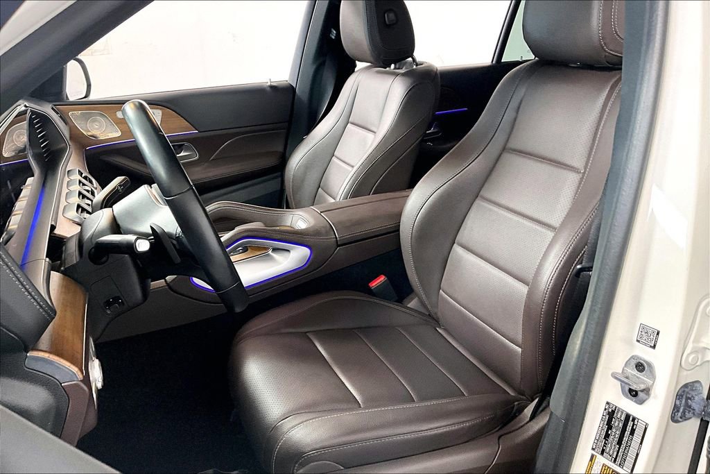 Used 2022 Mercedes-Benz GLS 450 4MATIC image 25