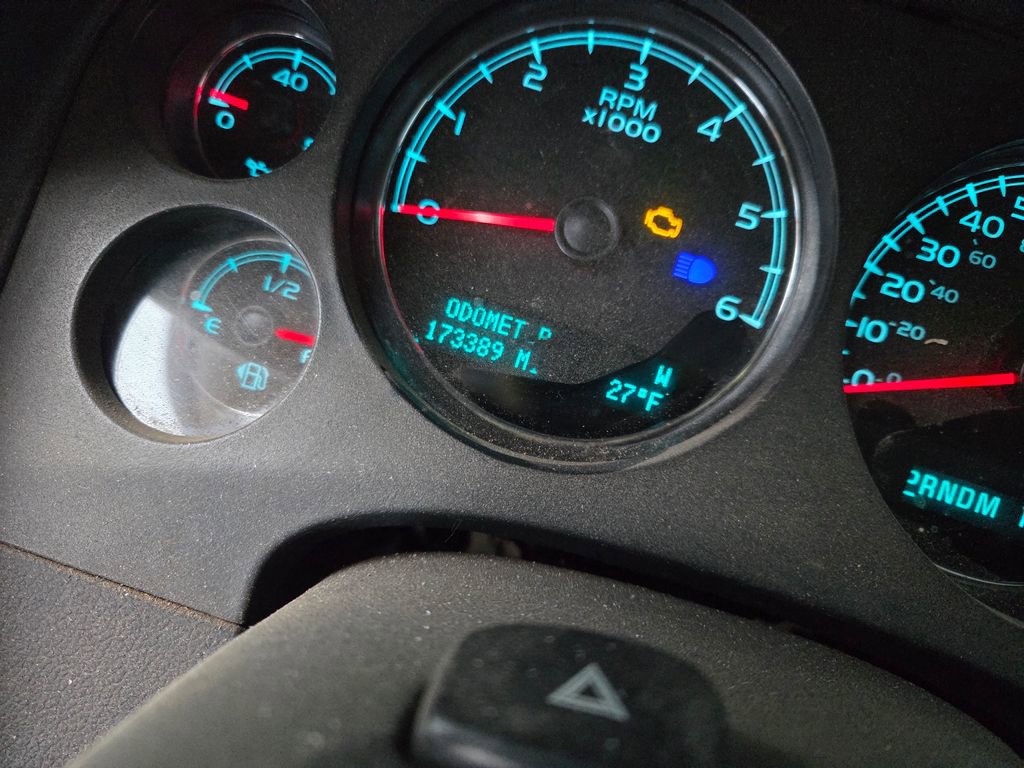 Used 2009 Chevrolet Silverado 2500 LTZ w/ Suspension Package, Off-Road image 21