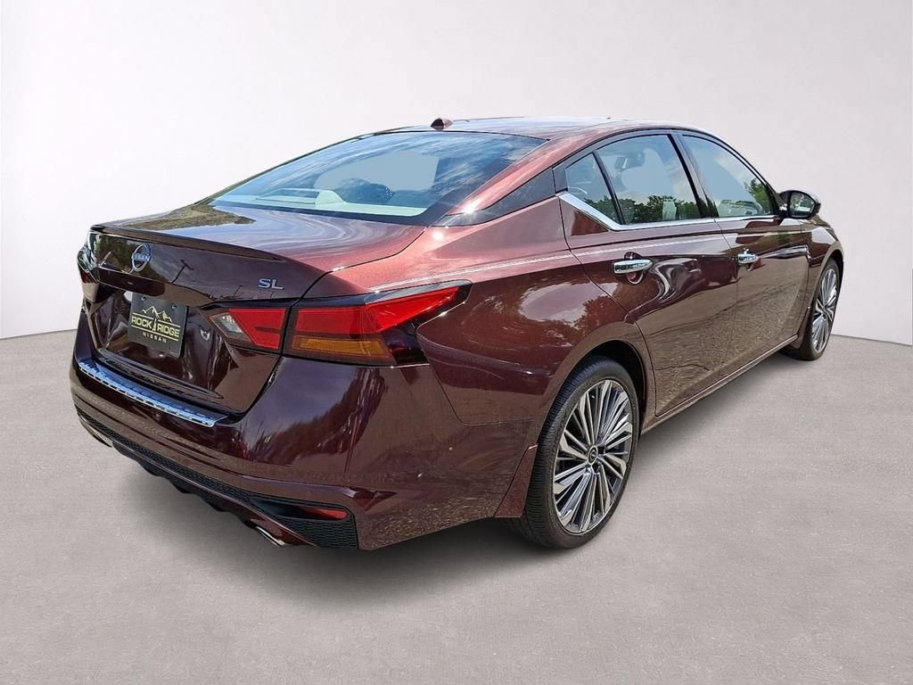 Certified 2023 Nissan Altima 2.5 SL FWD image 9
