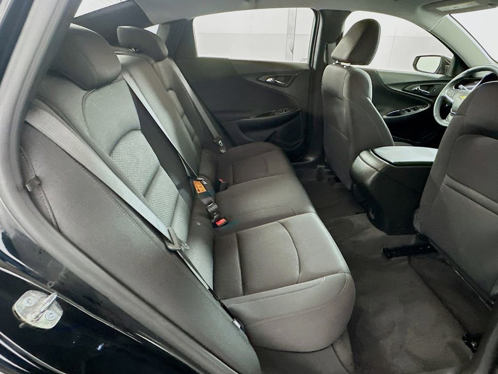 Used 2024 Chevrolet Malibu RS image 25