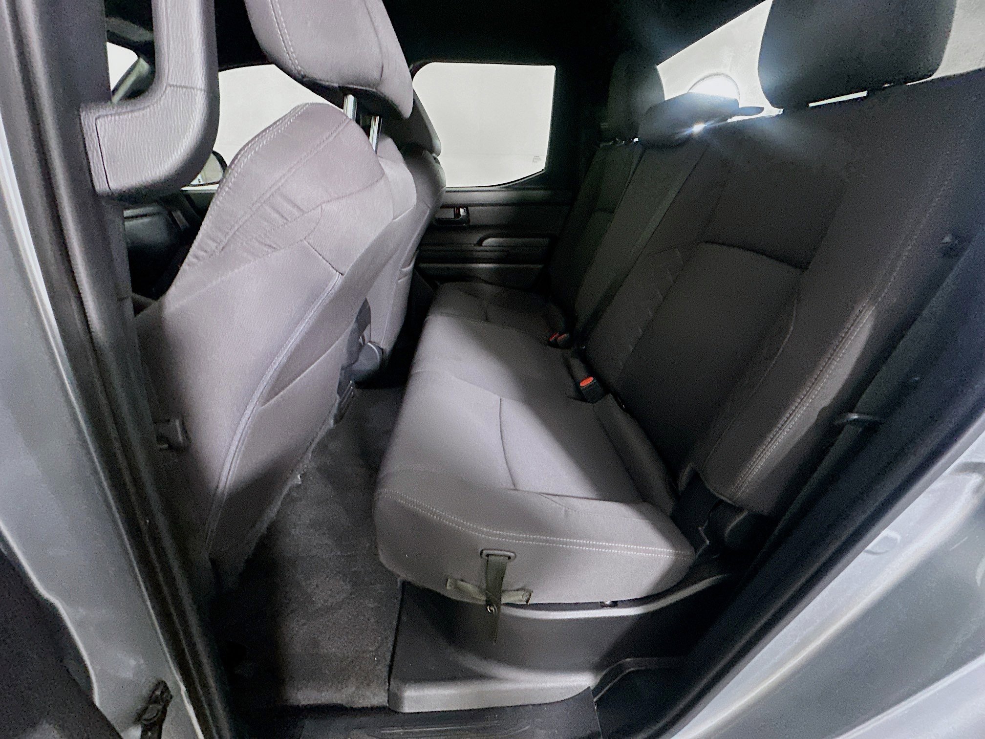 Used 2025 Toyota Tacoma SR image 25