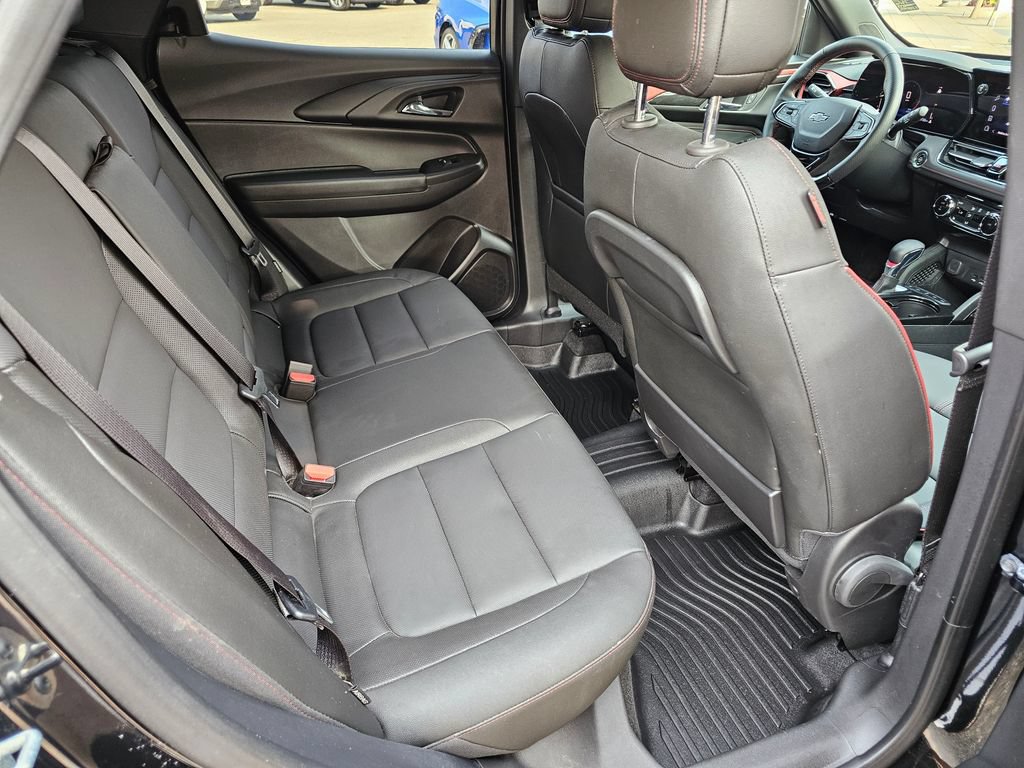 Used 2026 Chevrolet TrailBlazer RS w/ Convenience Package AWD/4WD image 16