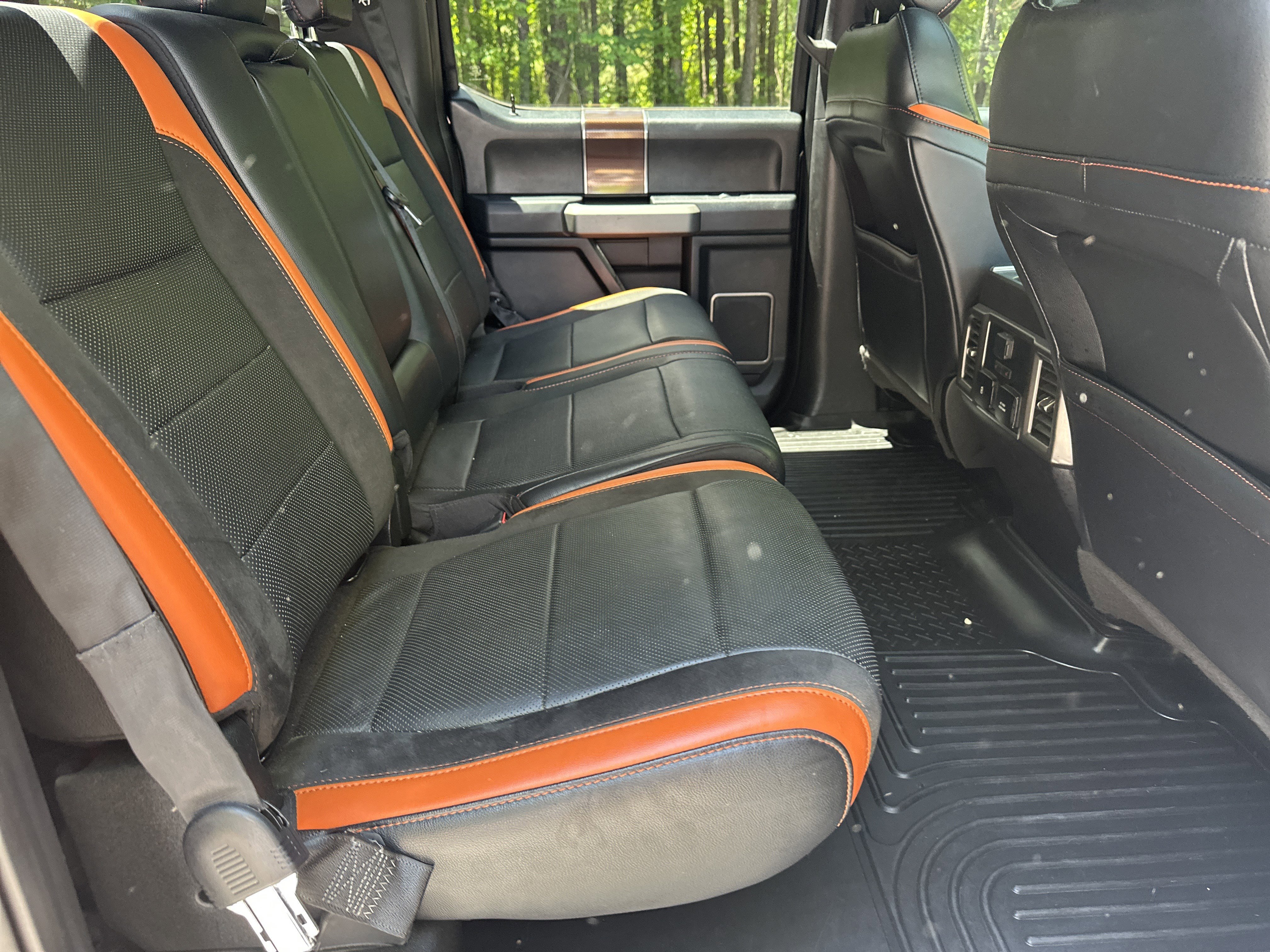 Used 2018 Ford F150 Raptor w/ Equipment Group 802A Luxury AWD/4WD image 17