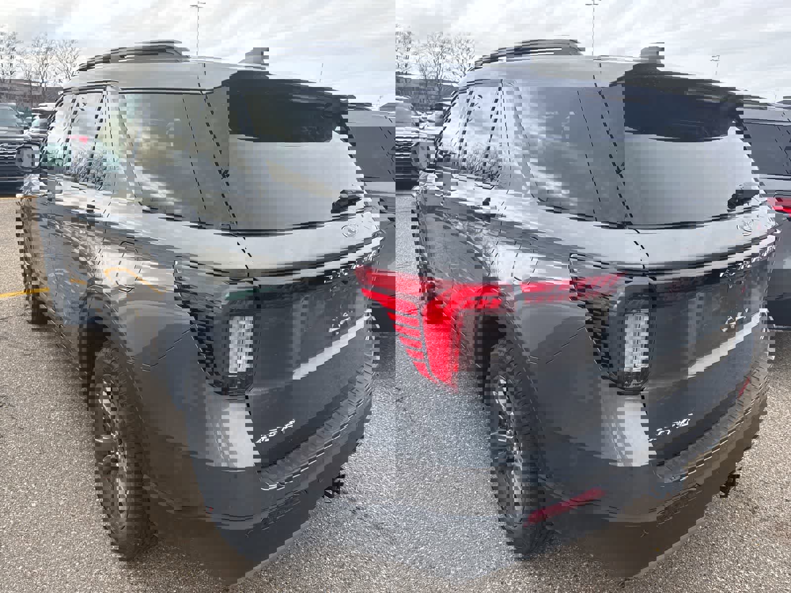 New 2026 Ford Explorer Active w/ Active Comfort Package image 16