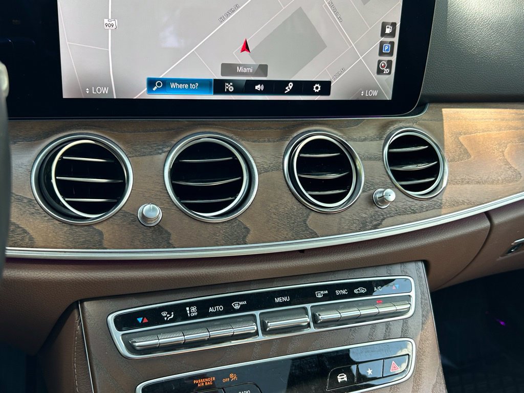 Used 2023 Mercedes-Benz E 350 4MATIC Sedan image 23