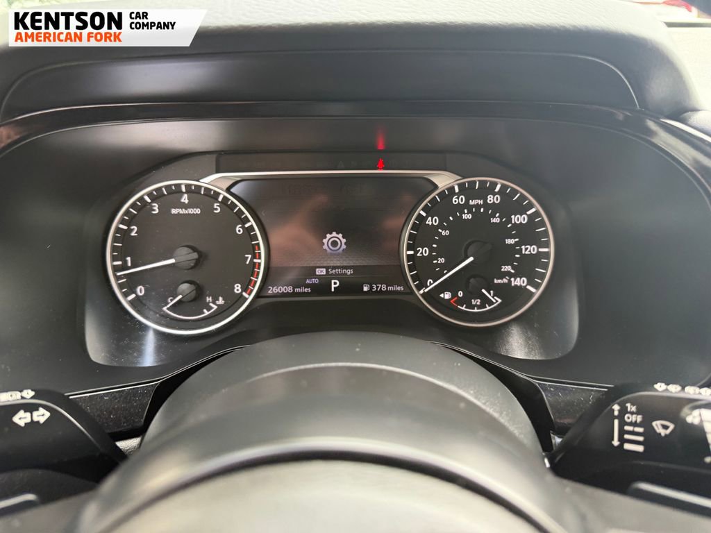 Used 2025 Nissan Pathfinder SV image 17