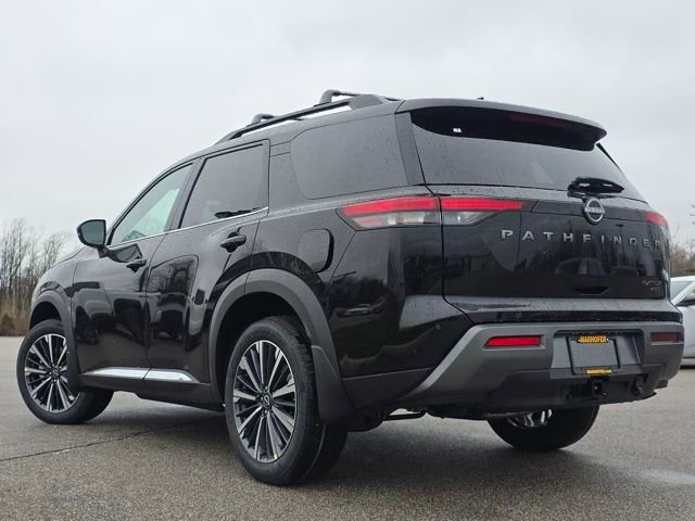 New 2026 Nissan Pathfinder Platinum AWD/4WD image 14