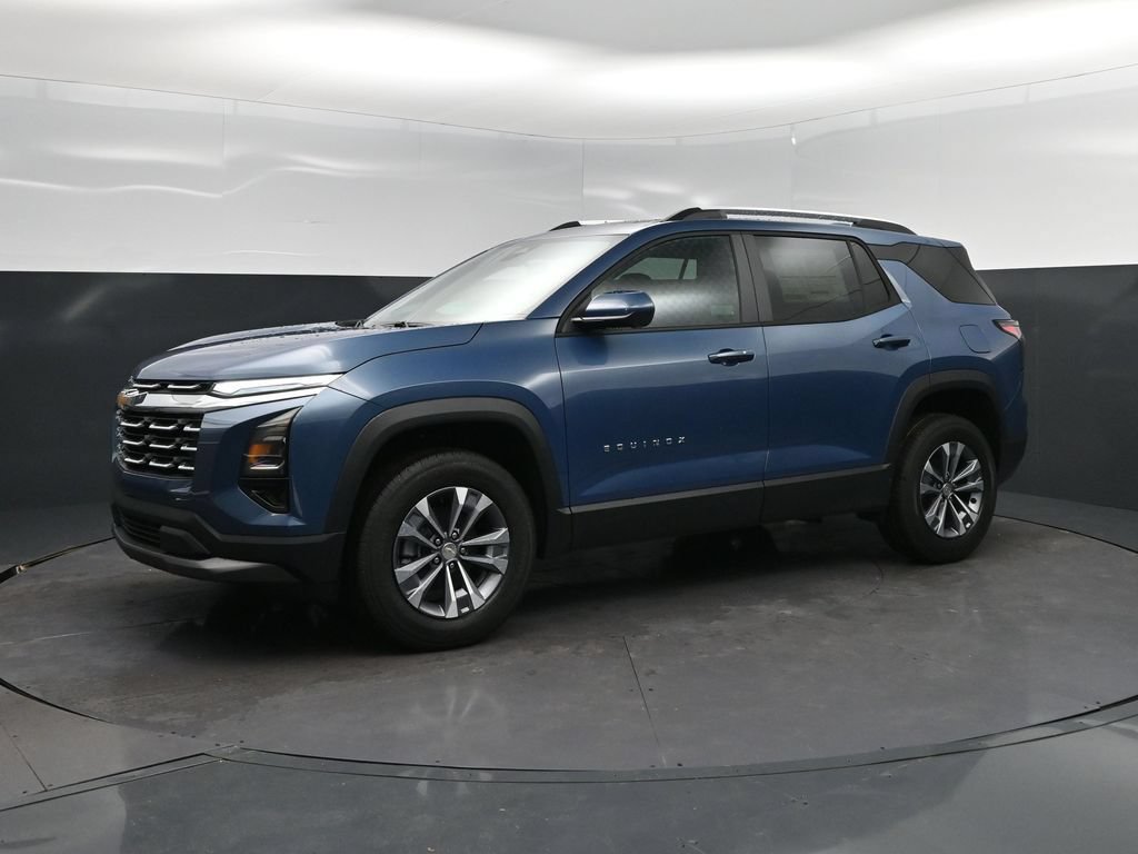 New 2026 Chevrolet Equinox LT w/ Safety and Technology Package FWD image 3