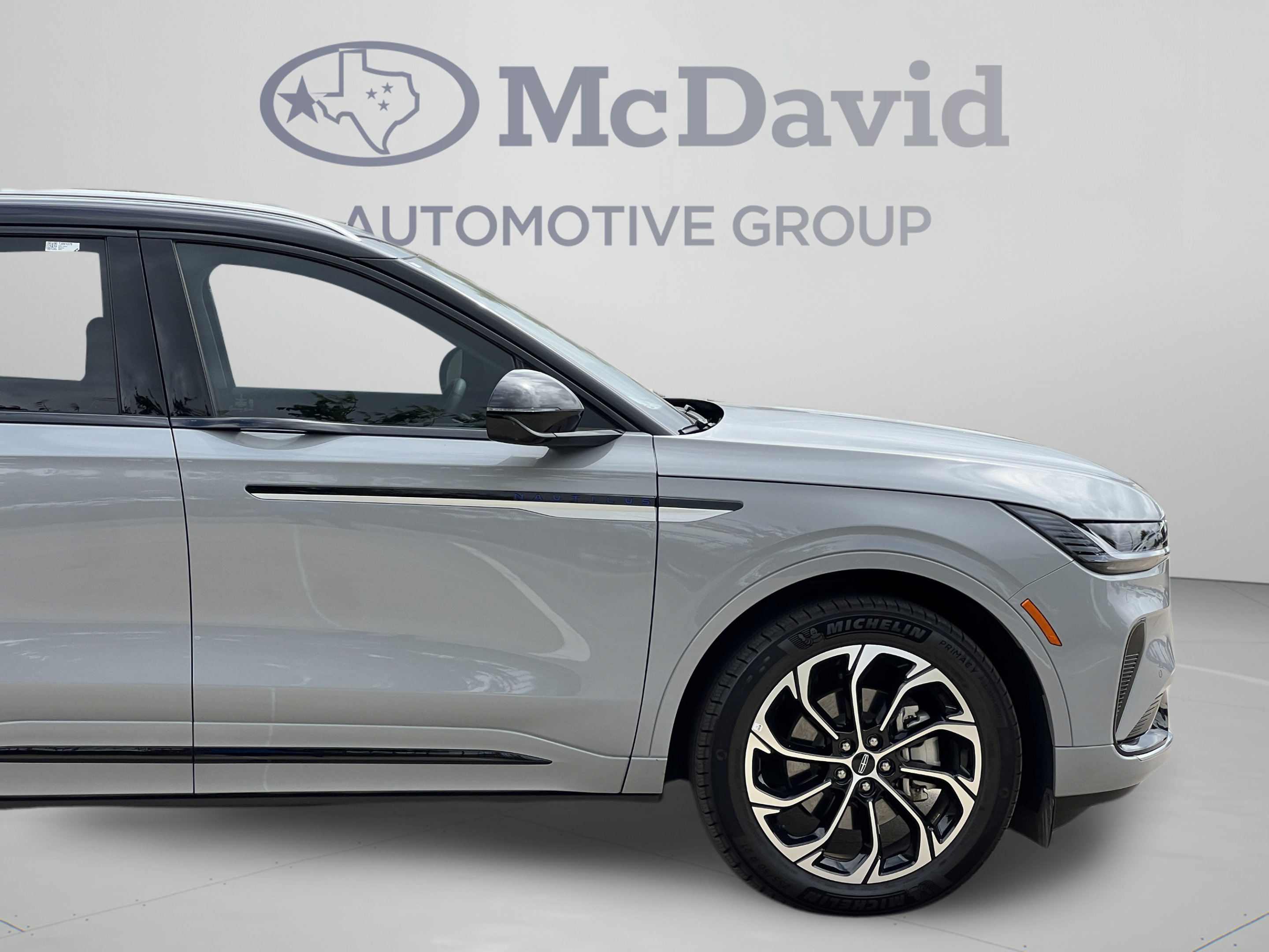 New 2026 Lincoln Nautilus Reserve AWD/4WD image 33