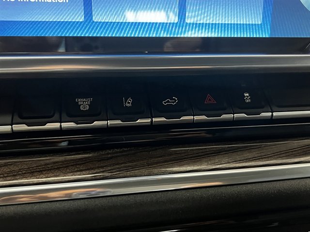 Used 2024 Chevrolet Silverado 3500 LT image 49