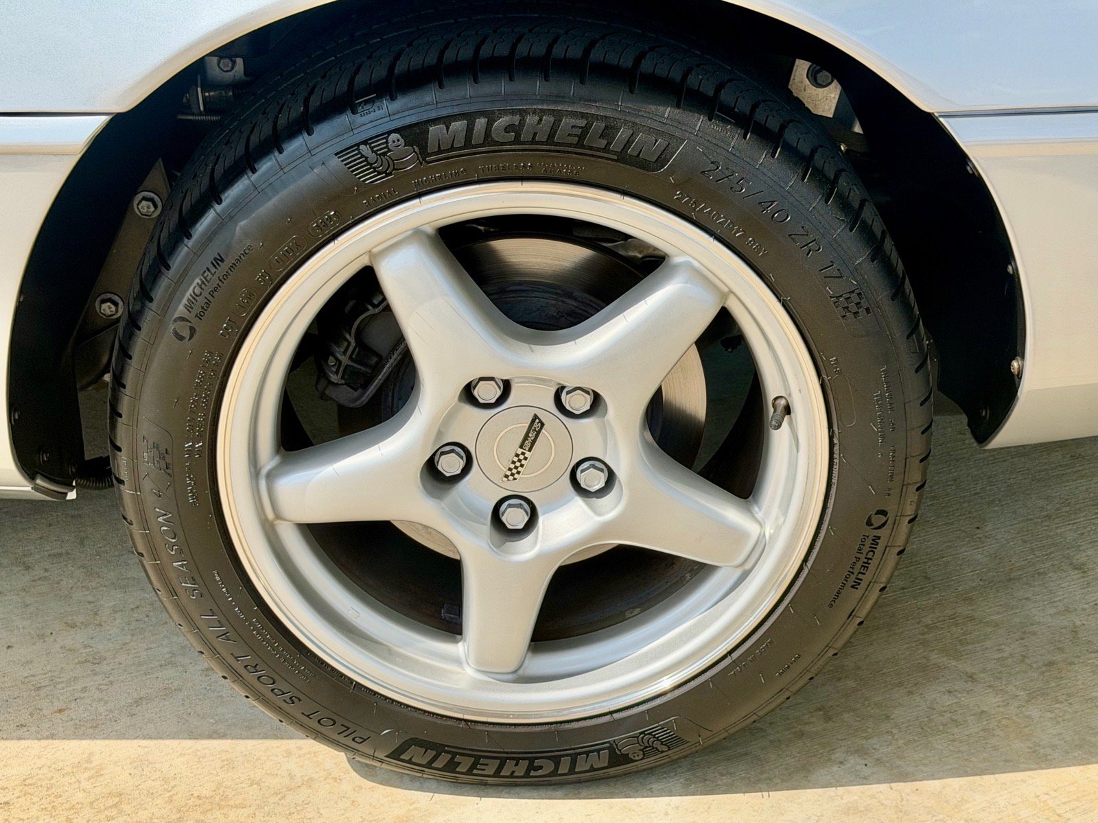 Used 1996 Chevrolet Corvette Coupe RWD image 18