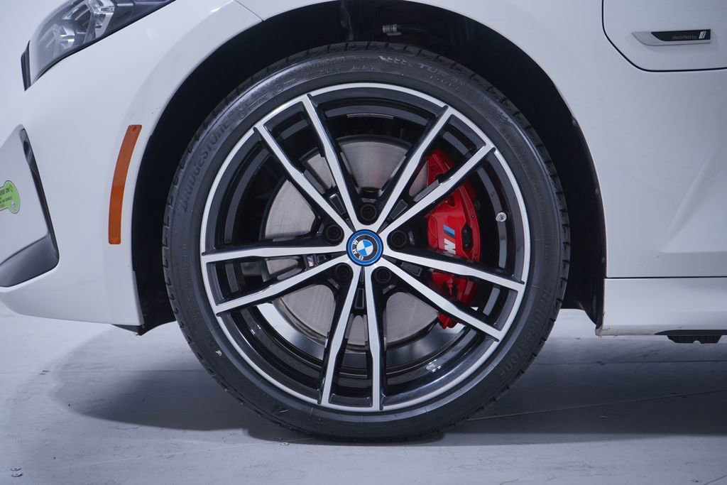Used 2023 BMW 330e w/ M Sport Package image 2