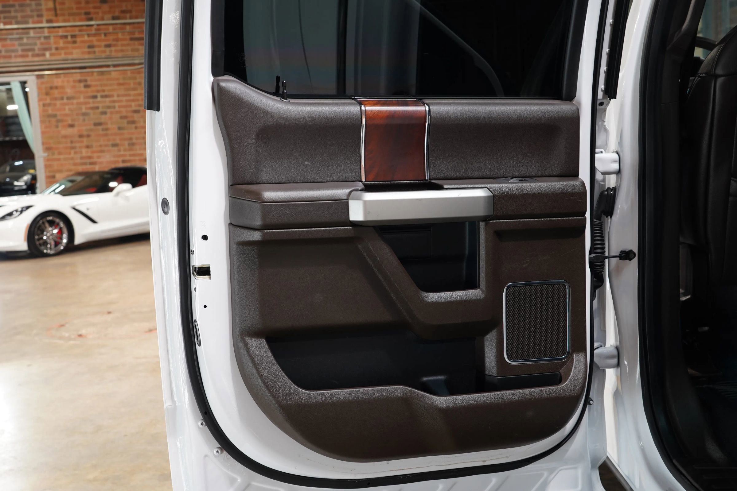 Used 2017 Ford F250 King Ranch w/ King Ranch Ultimate Package image 41