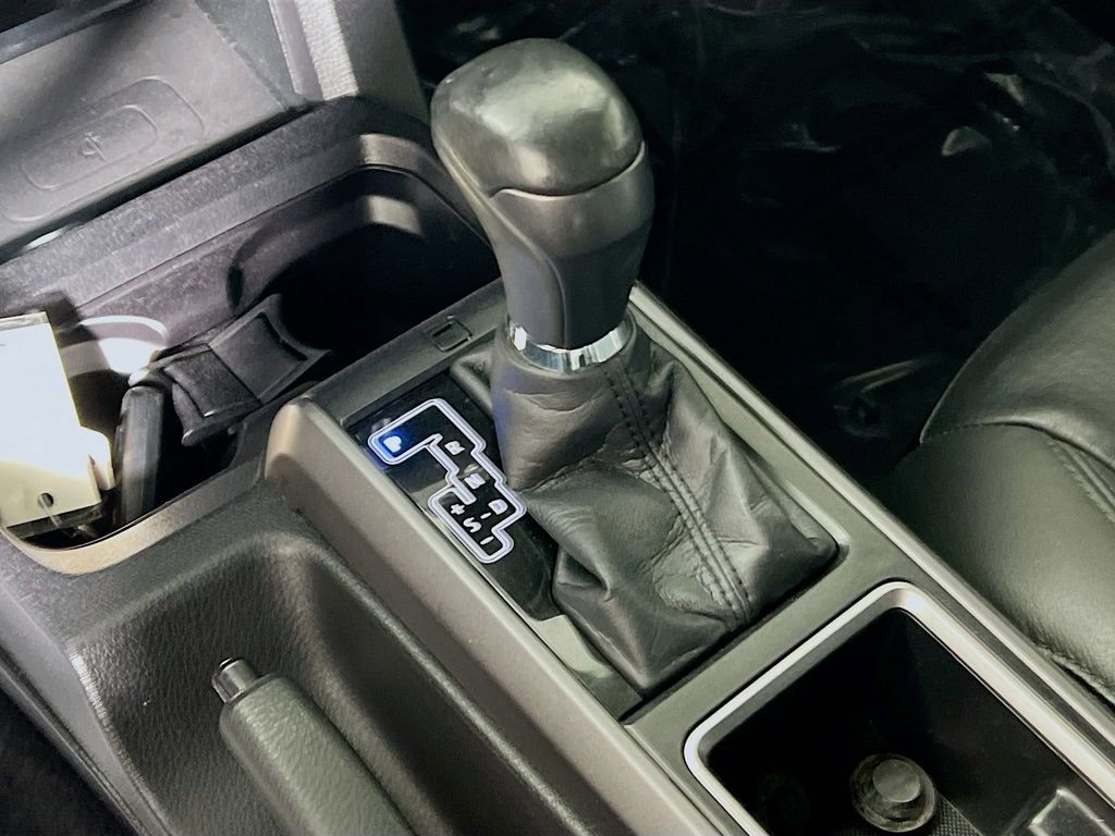 Certified 2021 Toyota Tacoma TRD Off-Road w/ TRD Premium Off Road Package image 16