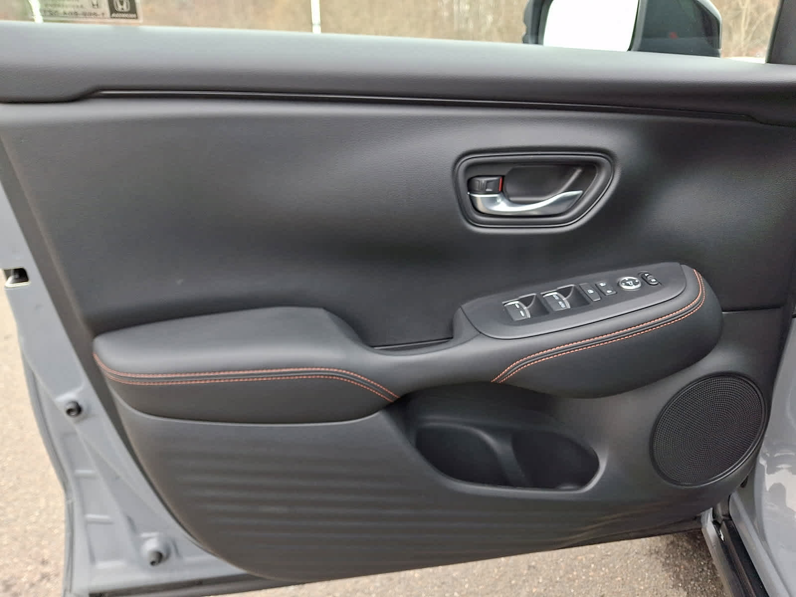Certified 2025 Honda HR-V Sport image 16