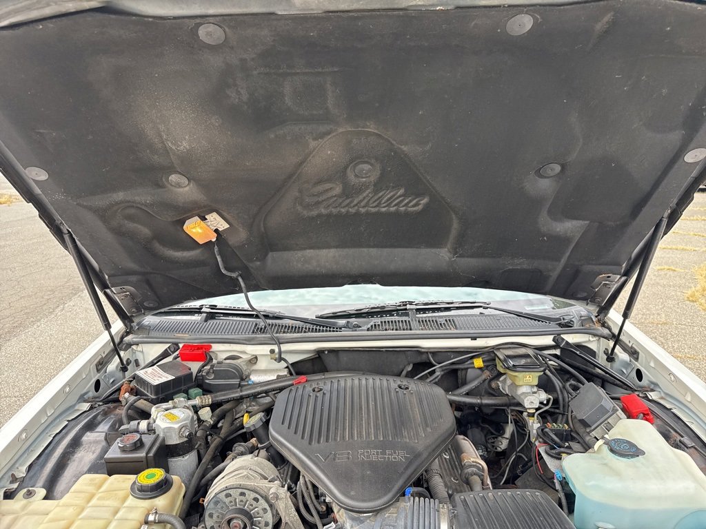 Used 1995 Cadillac Fleetwood Brougham image 42