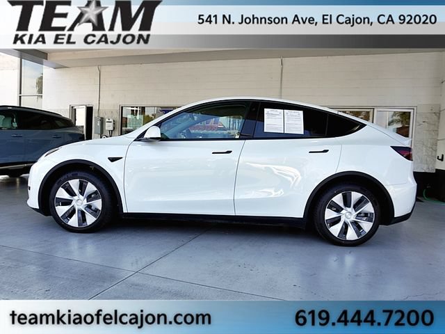 Used 2022 Tesla Model Y Long Range AWD/4WD image 6