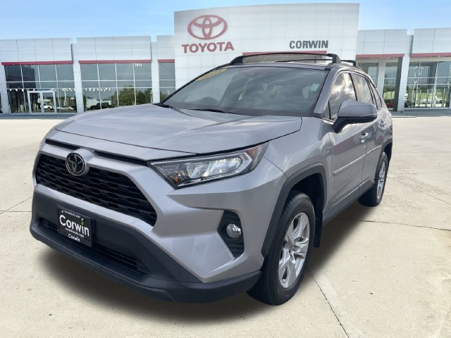 Used 2021 Toyota RAV4 XLE w/ Convenience Package AWD/4WD image 8