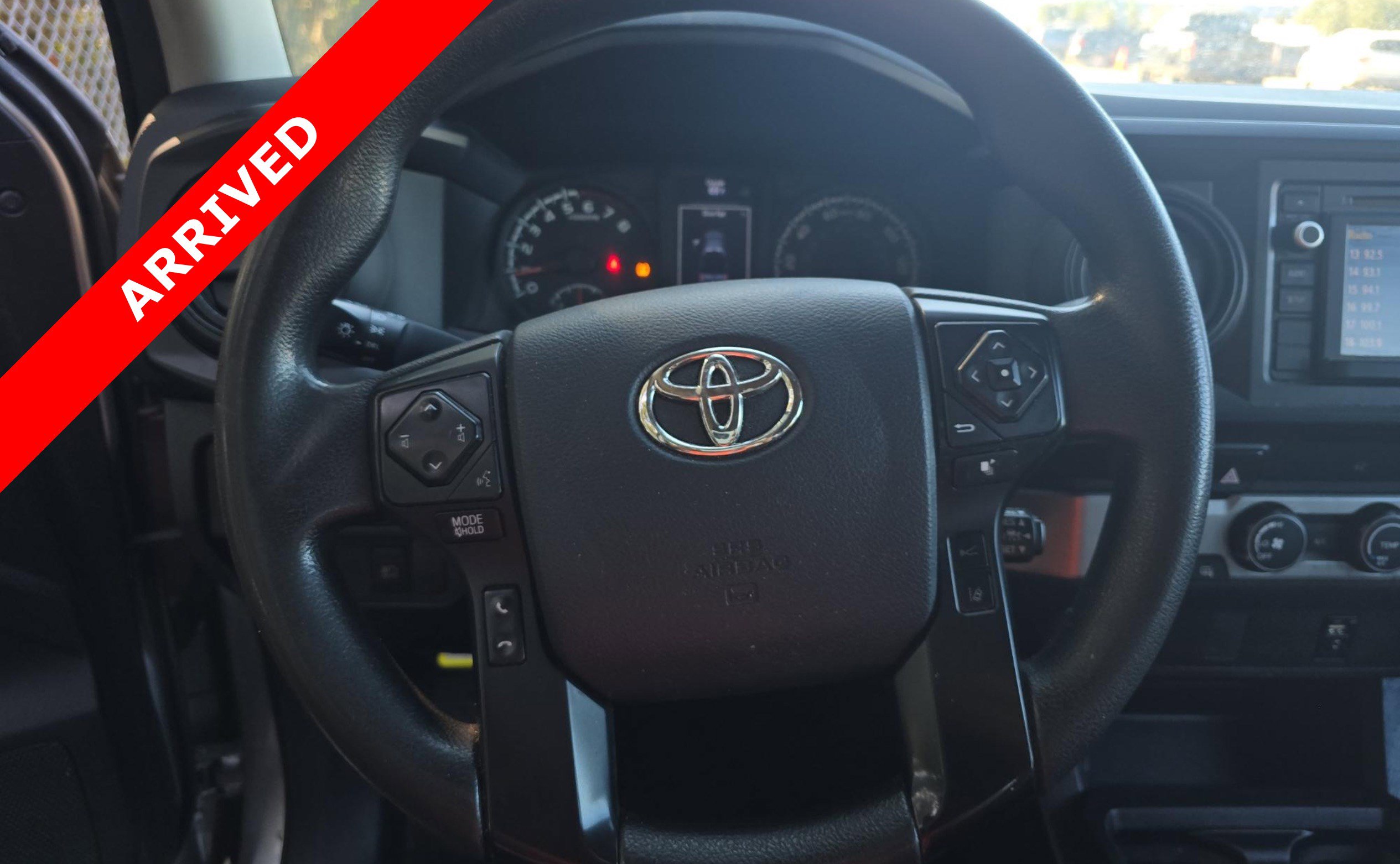 Used 2019 Toyota Tacoma SR w/ SR Convenience Package image 6