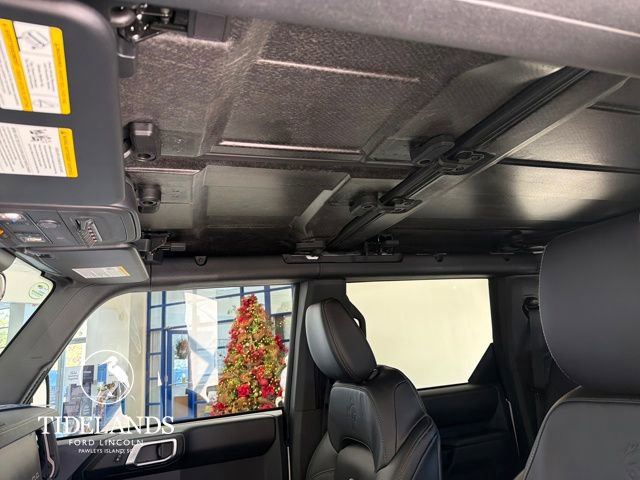 New 2025 Ford Bronco Badlands image 25