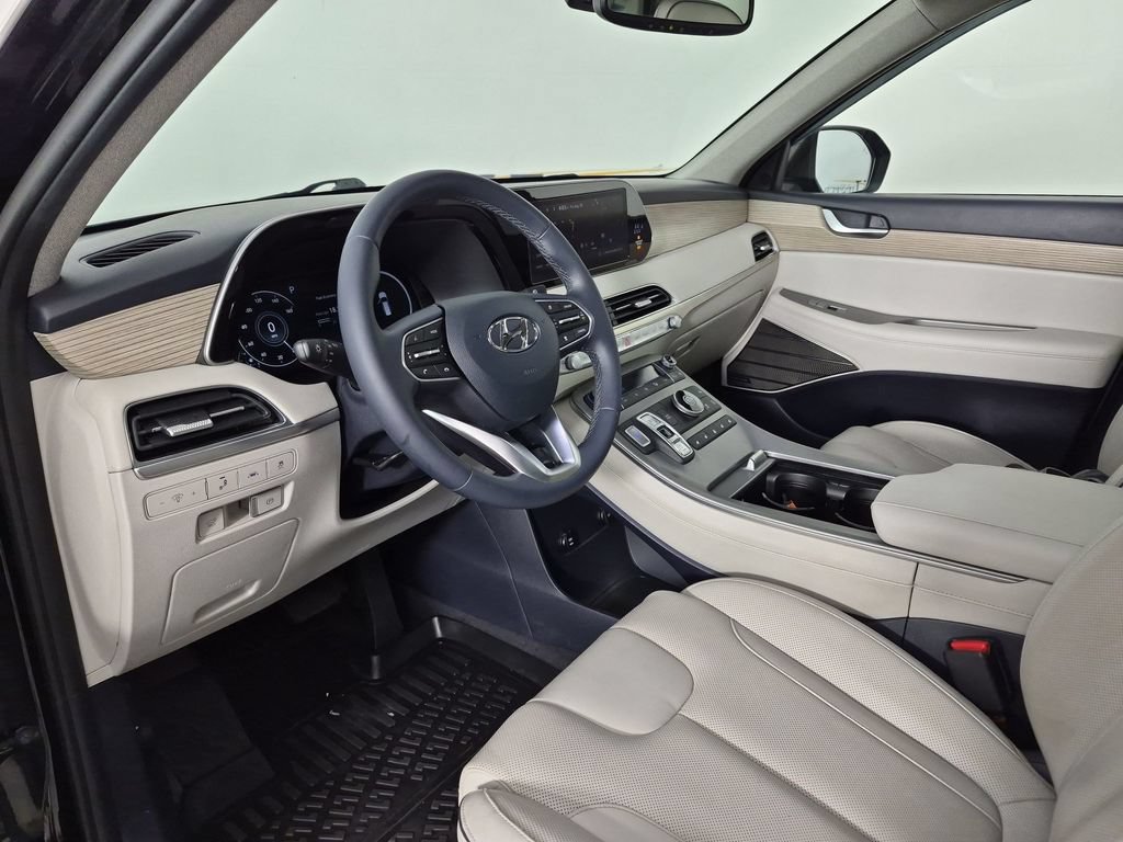 Used 2022 Hyundai Palisade Limited FWD image 18