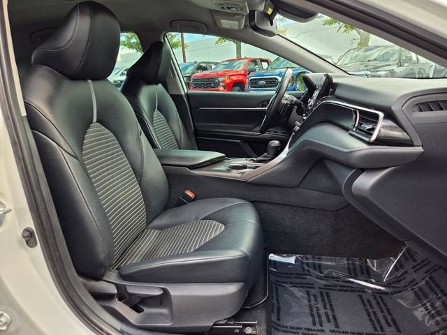 Used 2021 Toyota Camry SE w/ Convenience Package FWD image 21