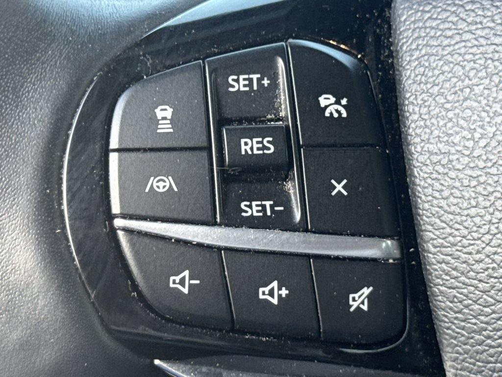 Used 2023 Ford Explorer Platinum w/ Technology Package AWD/4WD image 26
