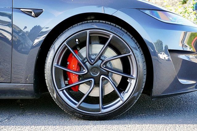 Used 2024 Tesla Model 3 Performance image 8