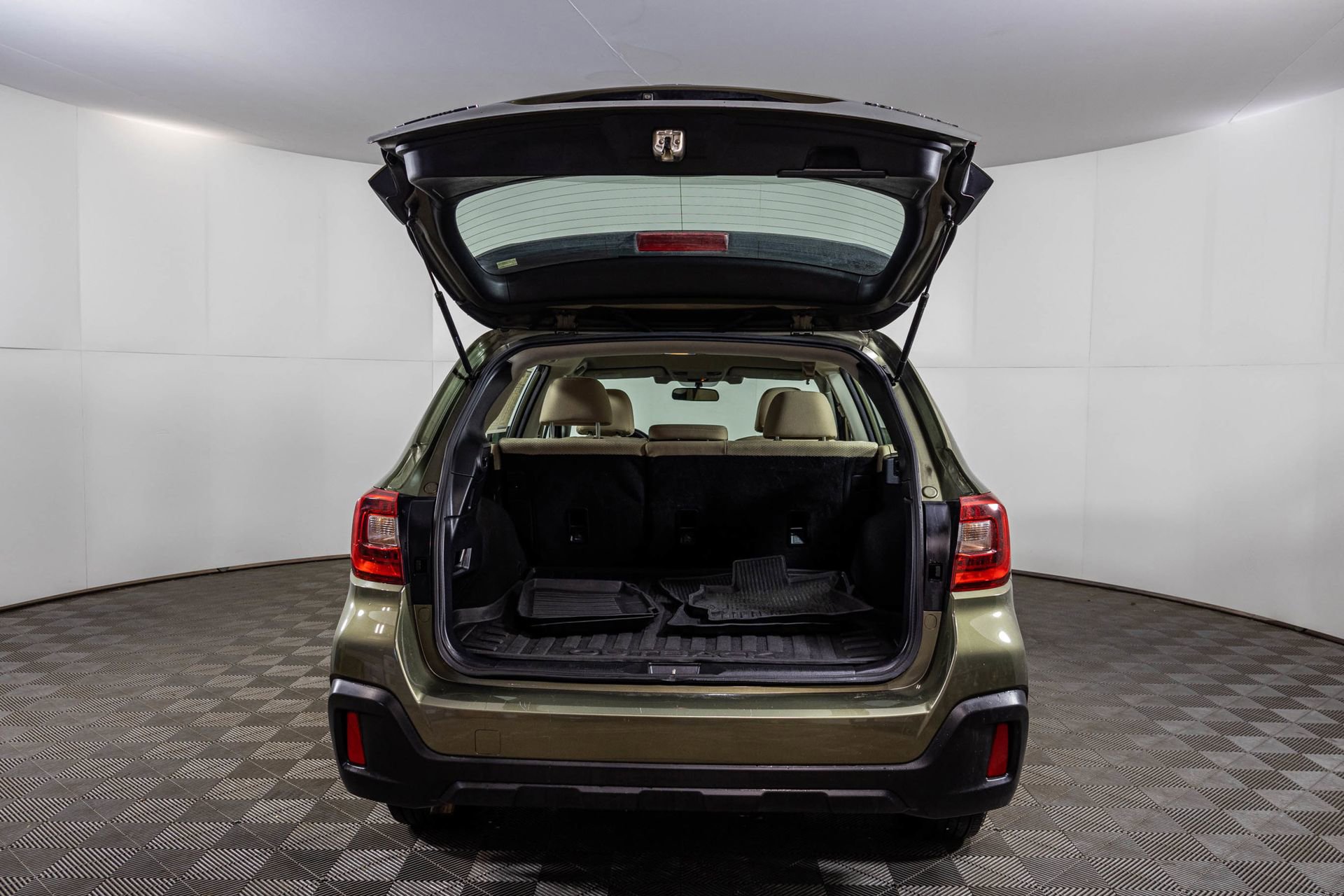 Used 2019 Subaru Outback 2.5i image 38