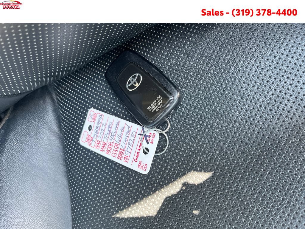 Certified 2022 Toyota 4Runner Limited AWD/4WD image 25