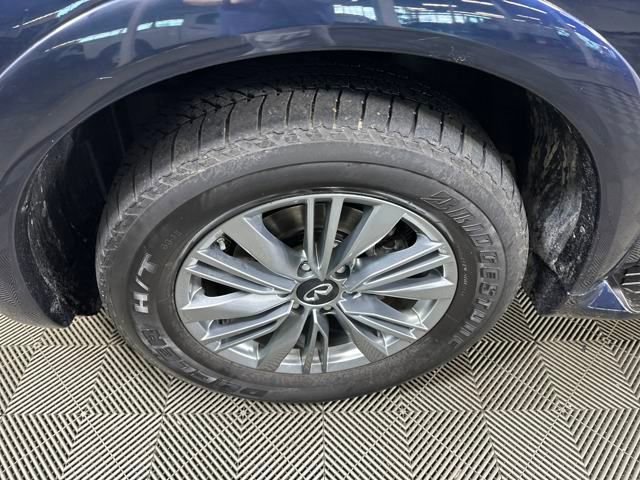 Used 2022 INFINITI QX80 Luxe w/ Cargo Package image 10