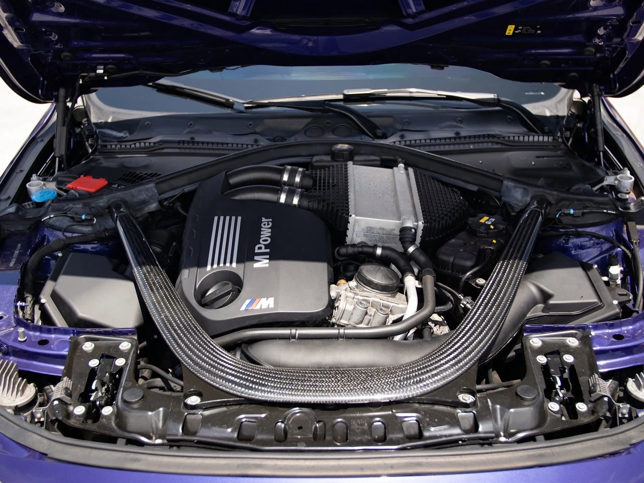 Used 2020 BMW M4 Coupe RWD image 7